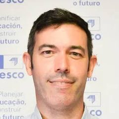 Fernando Salvatierra